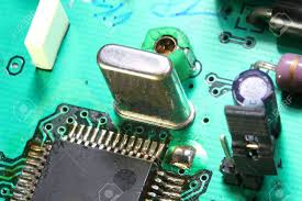 Macro Circuit électronique à Microprocesseur Et Le Quartz Oscillateur Banque D'Images Et Photos Libres De Droits. Image 32802555.